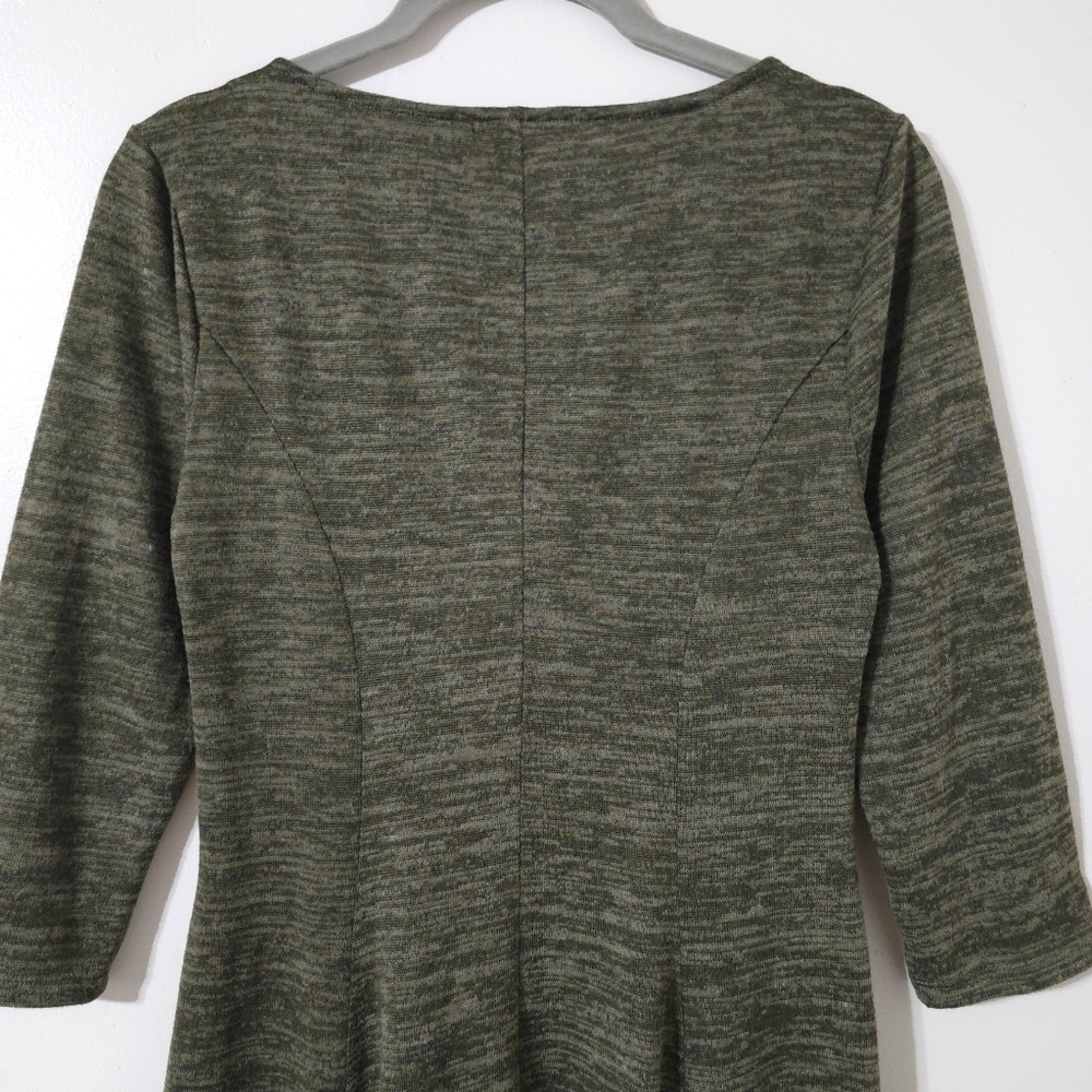 ✨️4/$20. Juniors NWOT Olive Space Dye Knit Sweetheart Neck A-Line Mini Dress - Picture 8 of 13